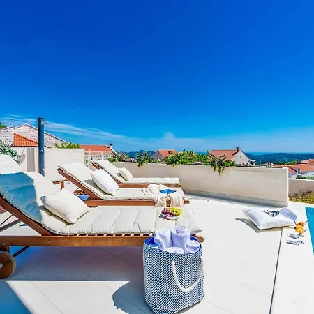 Blue Diamond Villa